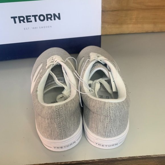 NWT Womens Tretorn Chelsea Casual Athletic Sneaker Leather Canvas Gray & White - Picture 3 of 4